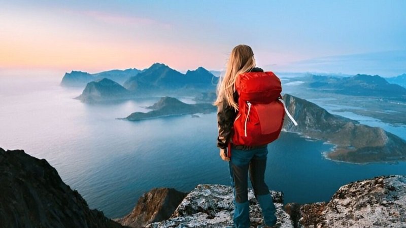 hoptraveler.com Travel Lifestyle